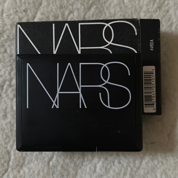 NIB | Nars | Bronzing Powder In Shade: Laguna - Picture 4 of 5